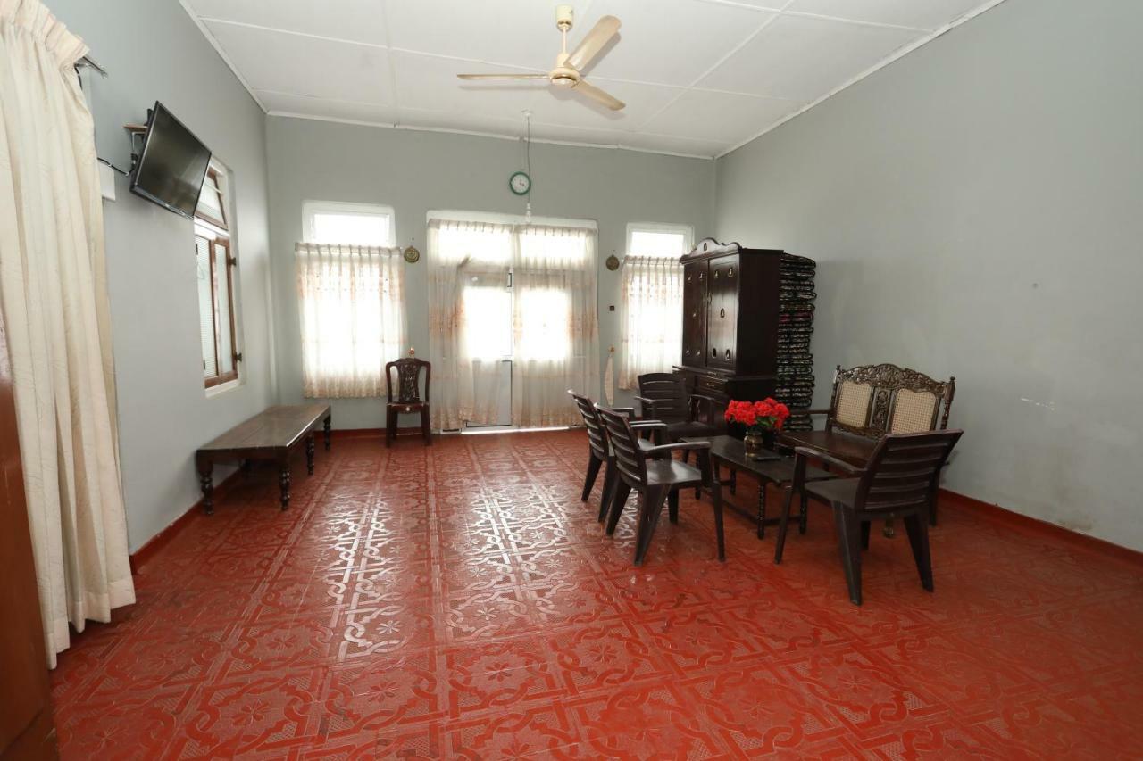 Jaffna Premier Inn المظهر الخارجي الصورة